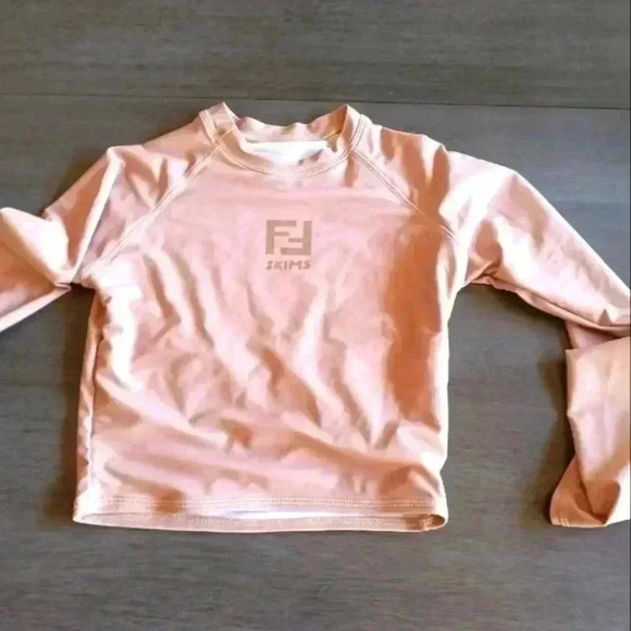 Fendi Edition Skims Crop - Picture 1 of 4